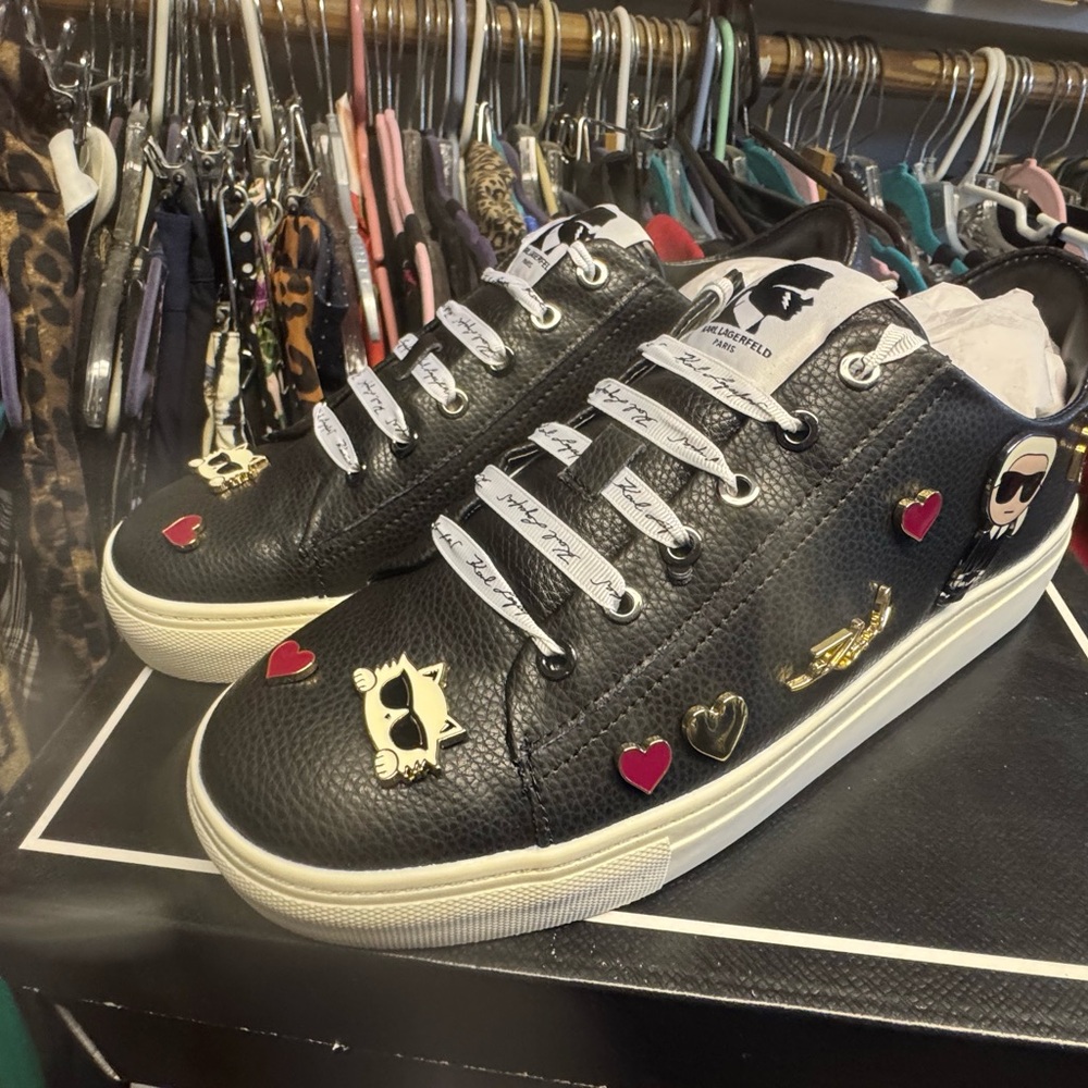 Karl Lagerfeld Black Leather Sneakers